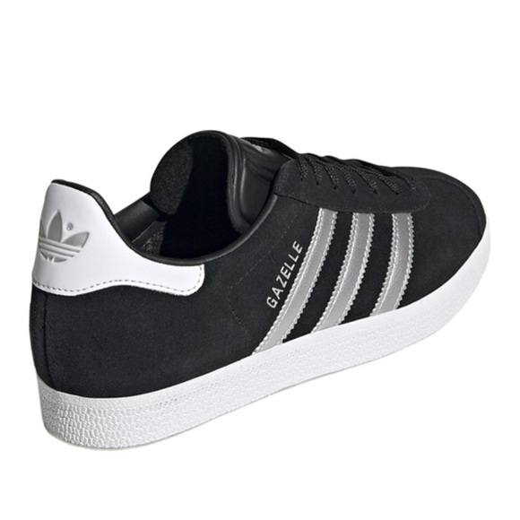 Adidas Gazelles EUC - Picture 3 of 16